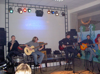 04:12:2004 - Вечер акустической музыки в кафе «Принцесса»